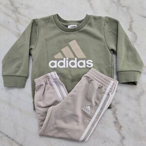 Adidas 2 Piece Track Suit Jogger Set Toddler Boys Size 2T Khaki & Green